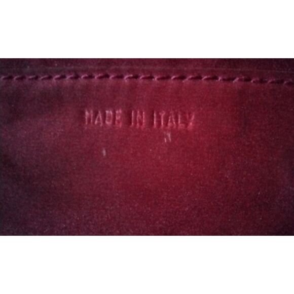 MINOBOSSI Firenze Reversible Red/Black Small Purse with Handles & Shoulder Strap - Picture 14 of 15